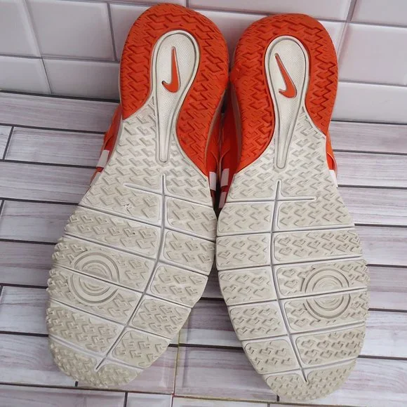 SIZE 13. NIKE Fingertrap Max running athletic sneakers shoes.